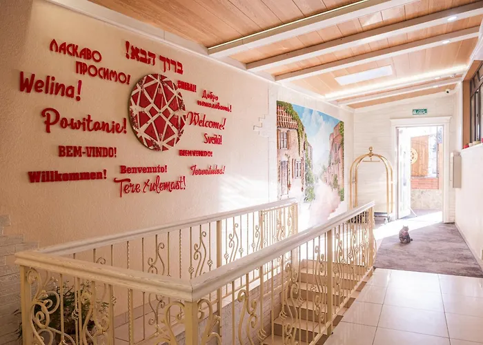 Hoshen Hotel