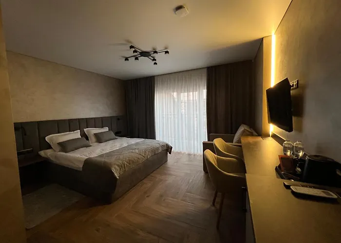 Amaro Hotel Uman